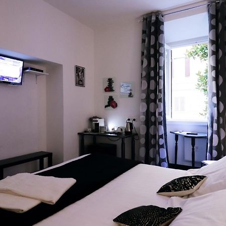 Caroline Rooms Рим Экстерьер фото