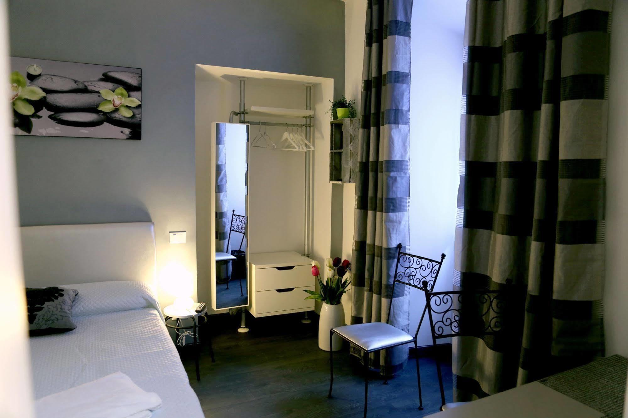 Caroline Rooms Рим Экстерьер фото