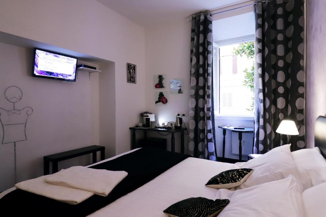 Caroline Rooms Рим Экстерьер фото